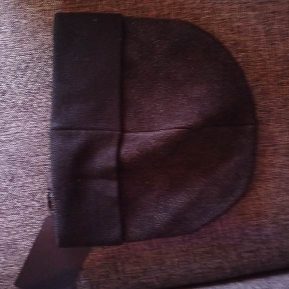 Louis Vuitton Black Beanie - Picture 6 of 6